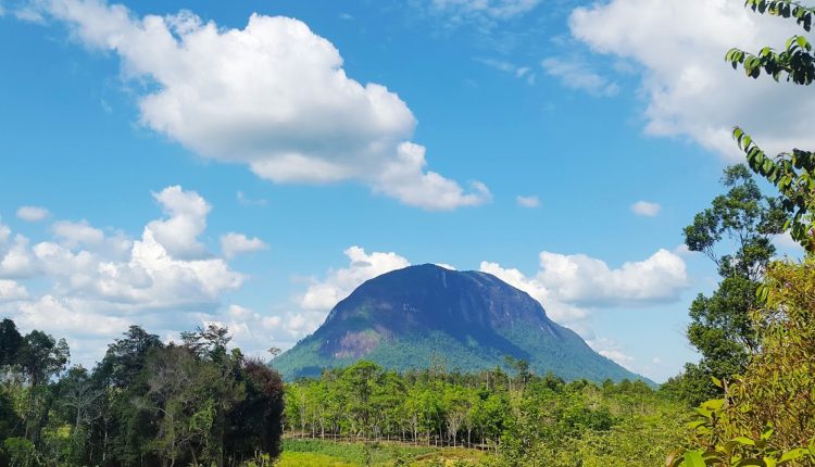Bukit Kelam Sintang.Foto 3