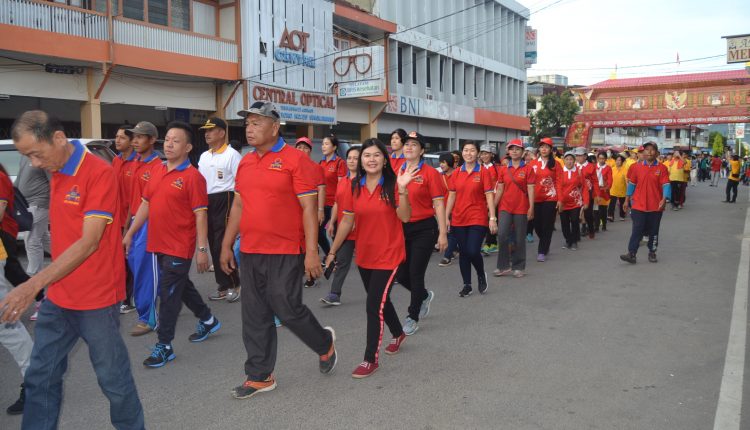 Jalan Sehat Kerukunan Memperteguh Kekeluargaan dan Keharmonisan.Foto 4