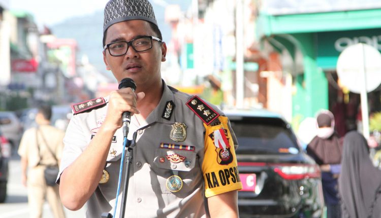 Walikota Singkawang Membuka Pawai Ramadhan 1439 Hijriah.Foto 2