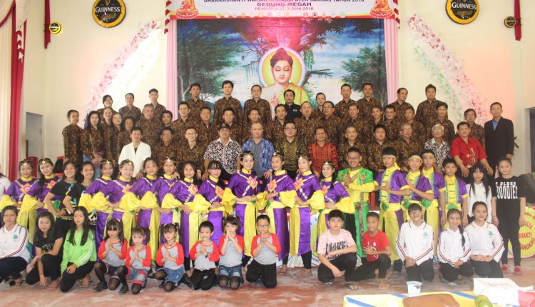 Dhammashanti Waisak Pemangkat Perkokoh Harmoni dalam Kebhinekaan untuk Bangsa.Foto 10