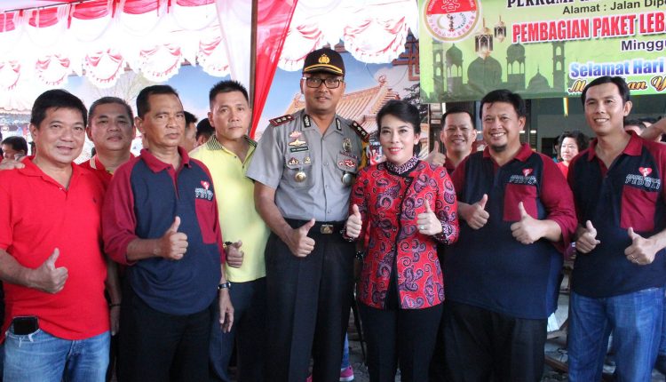 Perhakin Bagikan Paket Idul Fitri Pererat Silaturahmi.Foto 4