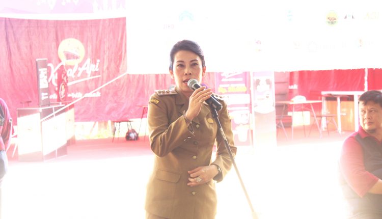 Walikota Singkawang Apresiasi Pasar Murah Arta Graha Peduli dan Perhakin Singkawang.Foto 1