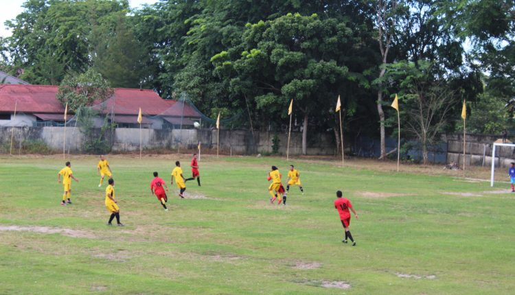 Bupati Sambas Apresiasi Turnamen Sepak Bola Fogoromas Cup ke 5.Foto 7