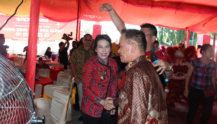 Perayaan HUT Dewa Bumi Raya Pemangkat Berlangsung Spektakuler.Foto 2
