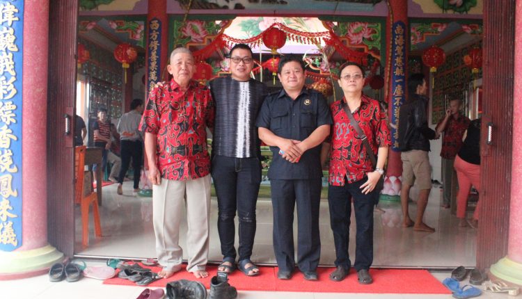 Umat Buddha Salatiga Memperingati Dewi Kwan Im Mencapai Penerangan Agung.Foto 1