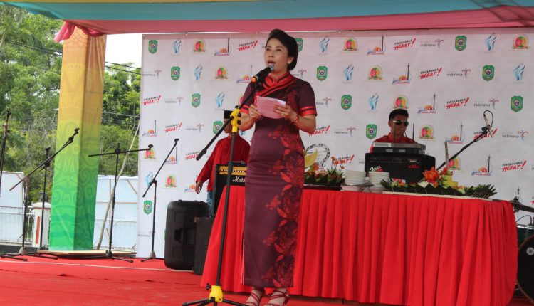 Peringatan Hari Jadi ke 17 Pemerintahan Kota Singkawang Berlangsung Meriah.Foto 1