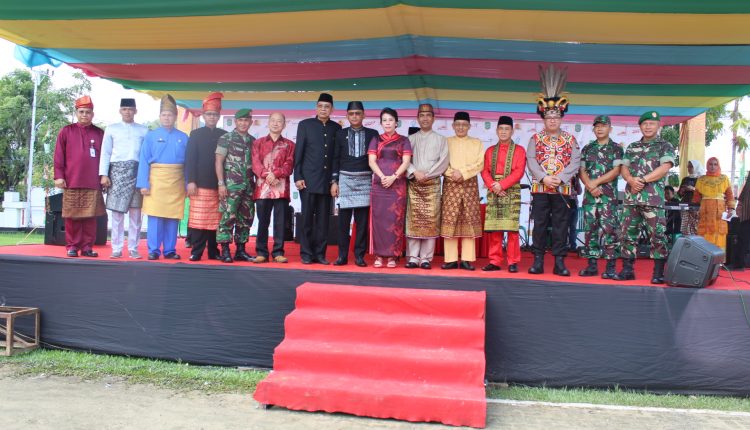 Peringatan Hari Jadi ke 17 Pemerintahan Kota Singkawang Berlangsung Meriah.Foto 5