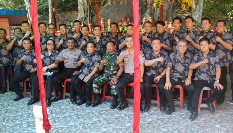 Membangun Kebersamaan dan Kerukunan Antar Umat Beragama Melalui HUT Sam Bong Chian Soi.Foto 7